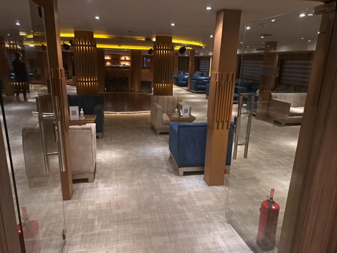 Hotel Five Star Nile Cruise From Aswan To Luxor Exterior foto